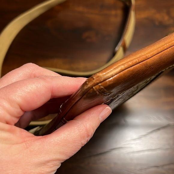 COACH 10543 SMALL CANVAS AND LEATHER TRIM CROSSBODY BAG - Picture 6 of 8